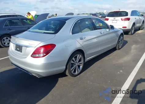 2017 Mercedes-Benz C 300 4Matic/Luxury 4Matic/Sport 4Matic from USA, damaged, VIN 55SWF4KB4HU200003